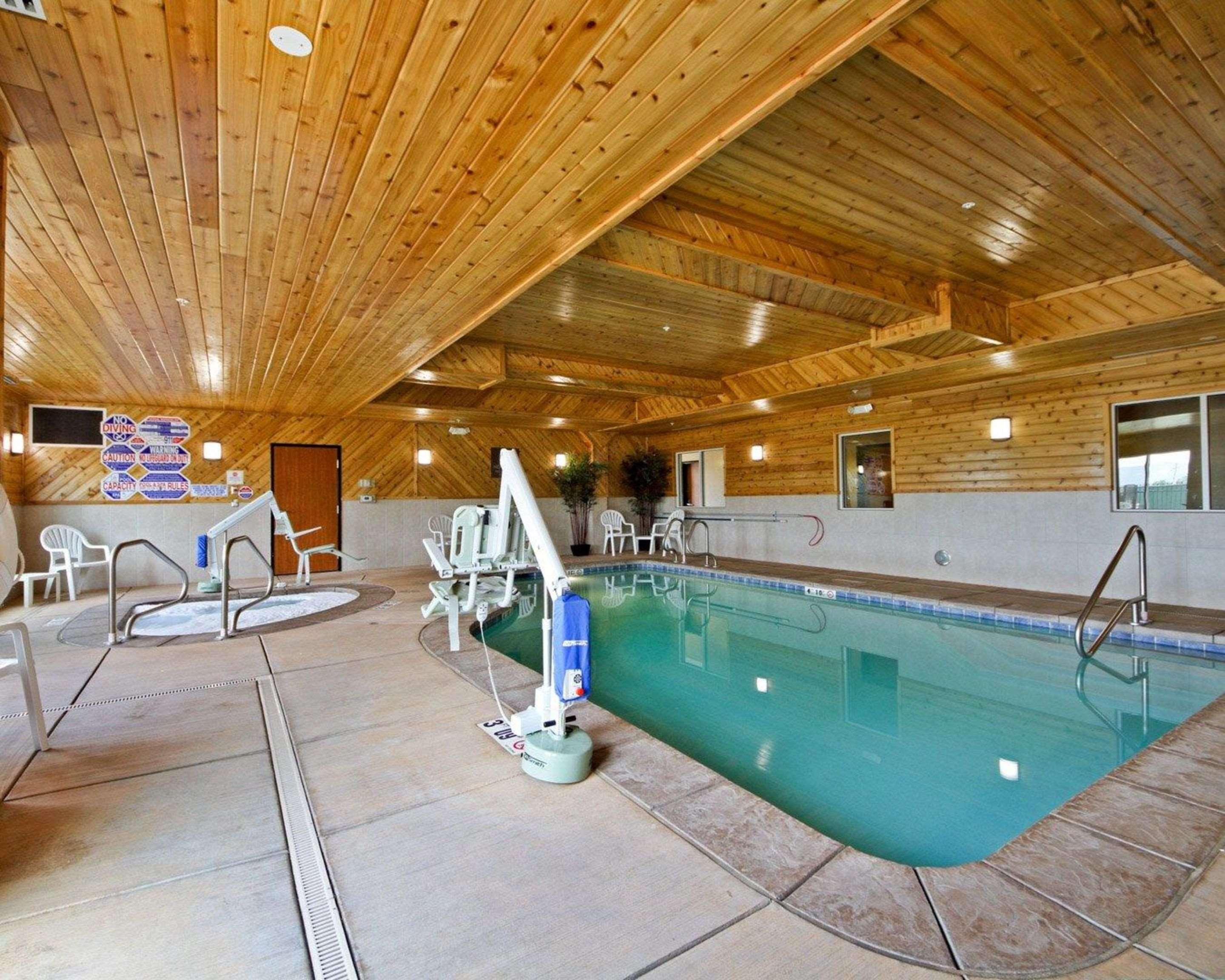 Comfort Suites Redding - Shasta Lake Exterior foto